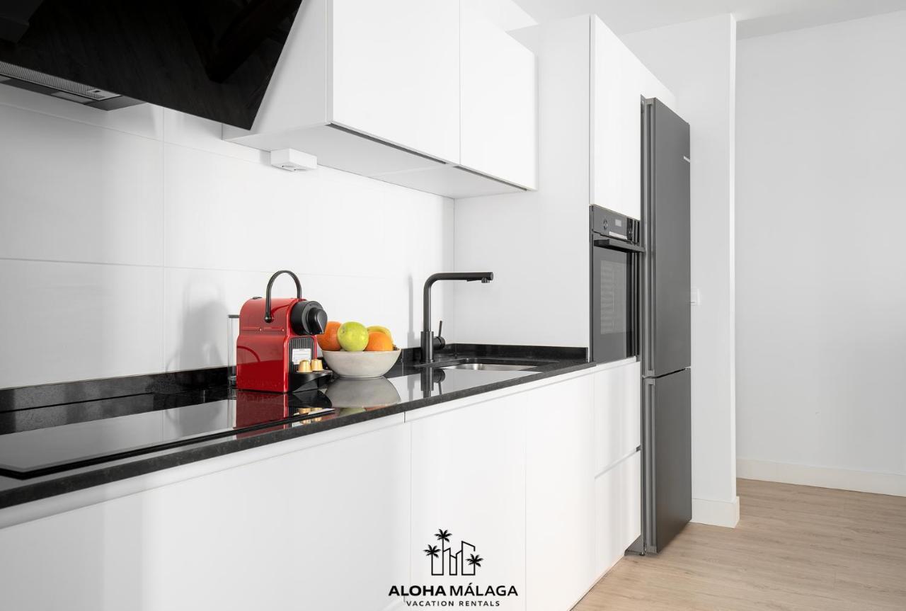 Luxury Duplex With Pool And Padel Court In Town Apartment มาลากา ภายนอก รูปภาพ
