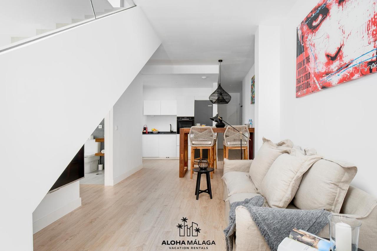 Luxury Duplex With Pool And Padel Court In Town Apartment มาลากา ภายนอก รูปภาพ