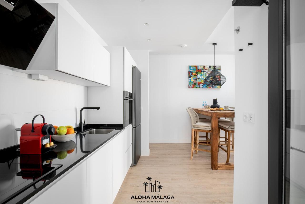 Luxury Duplex With Pool And Padel Court In Town Apartment มาลากา ภายนอก รูปภาพ