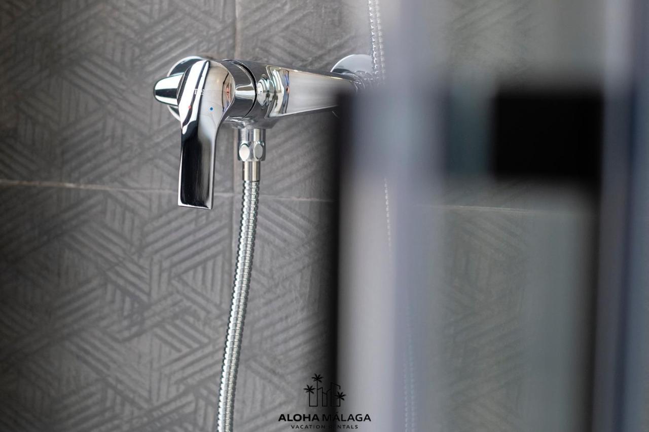 Luxury Duplex With Pool And Padel Court In Town Apartment มาลากา ภายนอก รูปภาพ