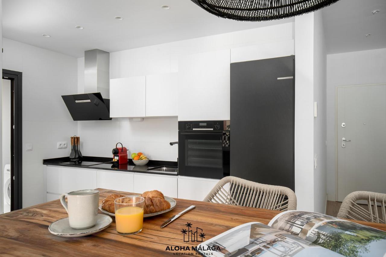 Luxury Duplex With Pool And Padel Court In Town Apartment มาลากา ภายนอก รูปภาพ